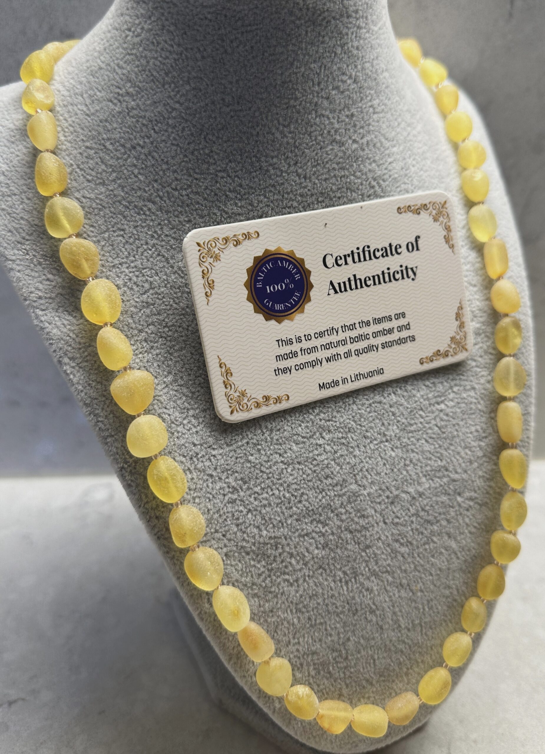 IMG_0086 Yetişkin Şifa Kaynağı Cilasız Orijinal Sertifikalı Damla Kehribar Kolye - Görsel 1