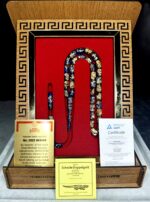 24 Ayar Altın Parçacıklı Uçak Camı Golden Rosary Özel Tasarım Ahşap Kutulu Tesbih - Görsel 3