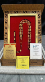 24 Ayar Altın Parçacıklı Uçak Camı Golden Rosary Özel Tasarım Ahşap Kutulu Tesbih - Görsel 4